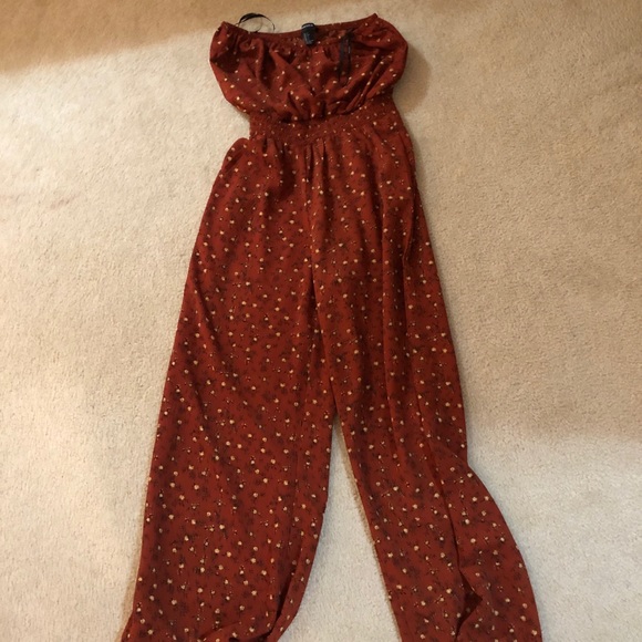 Forever 21 Other - Floral Jumpsuit Forever 21 Other - Floral Jumpsuit